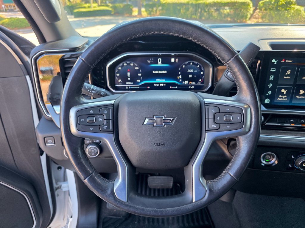 Certified Used 2023 SUMMIT WHITE Chevrolet RST image 21