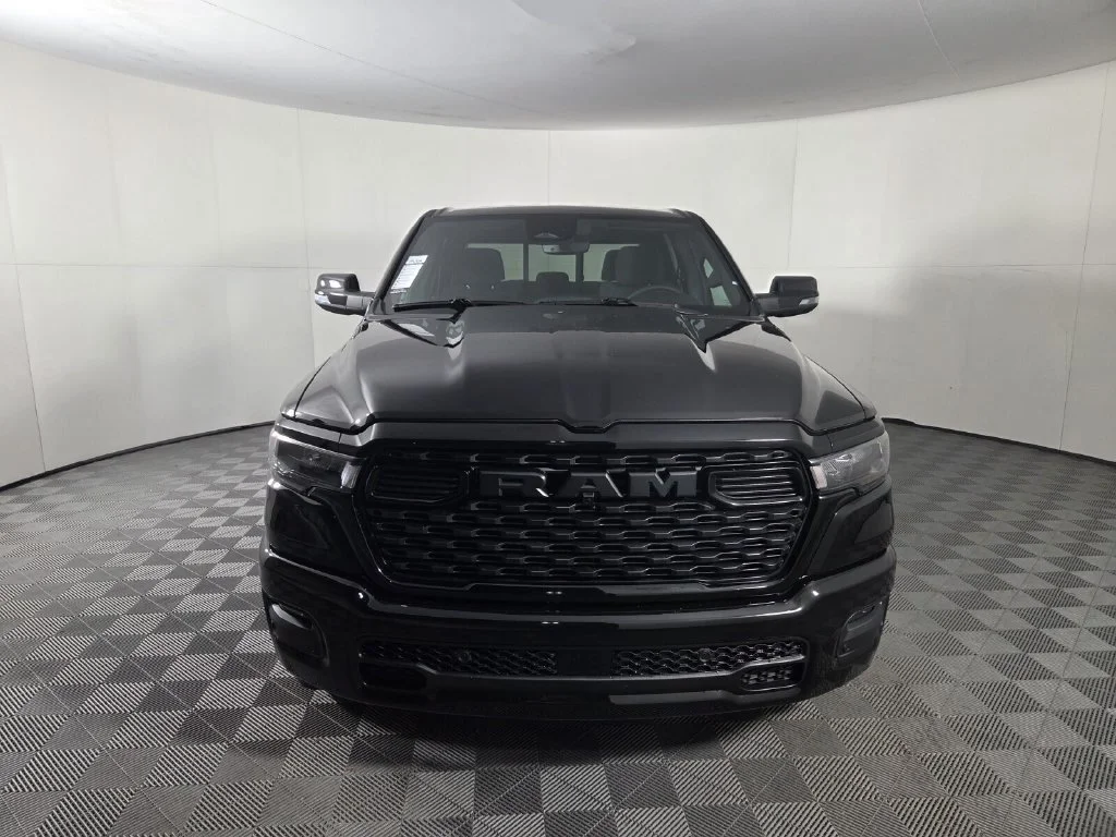 New 2027 Diamond Black Crystal Pearl-Coat Exterior Paint RAM Big Horn image 3