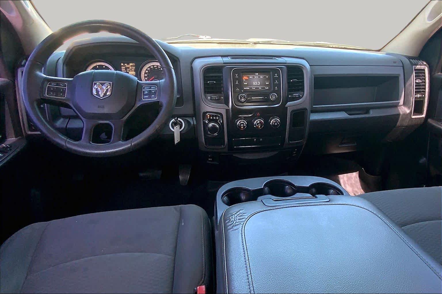 Used 2015 Brilliant Black Crystal Pearlcoat Ram Express image 13