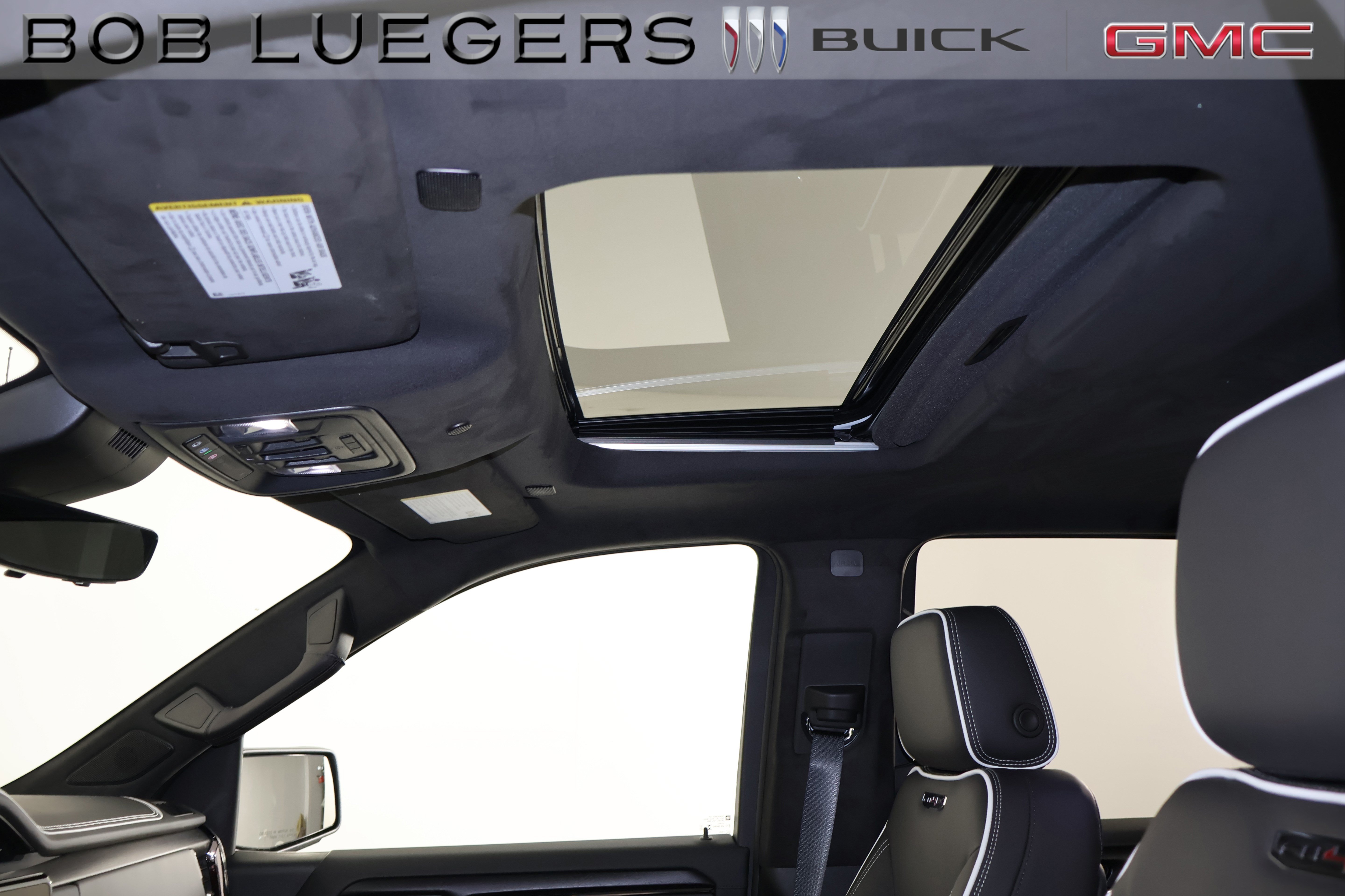 2026 GMC Sierra 1500 AT4X - Photo 16