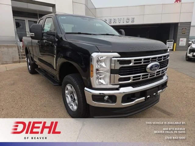 2026 Ford Super Duty F-350® XLT
