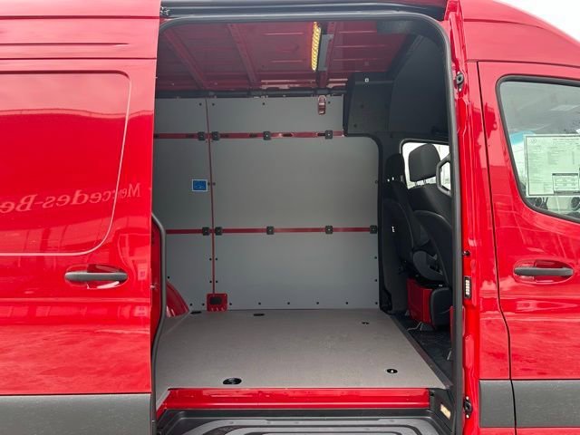 New 2026 Jupiter Red Mercedes-Benz Cargo 144 WB image 58