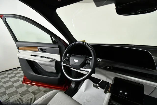 2026 Cadillac VISTIQ Luxury - Photo 23