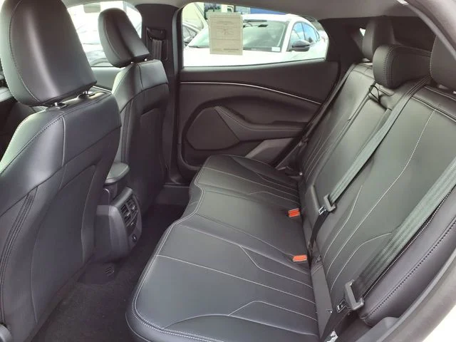 New 2026 Star White Metallic Tri-coat Ford Select image 8