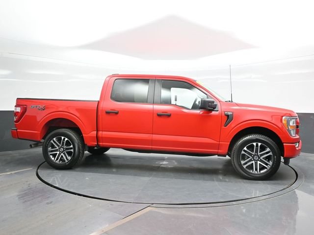 Used 2022 Red Ford XL image 8
