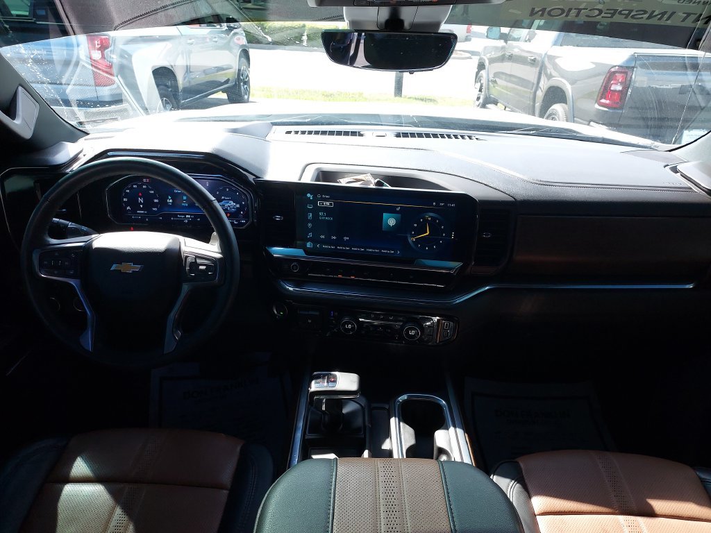 Used 2024 Beige Chevrolet High Country image 15