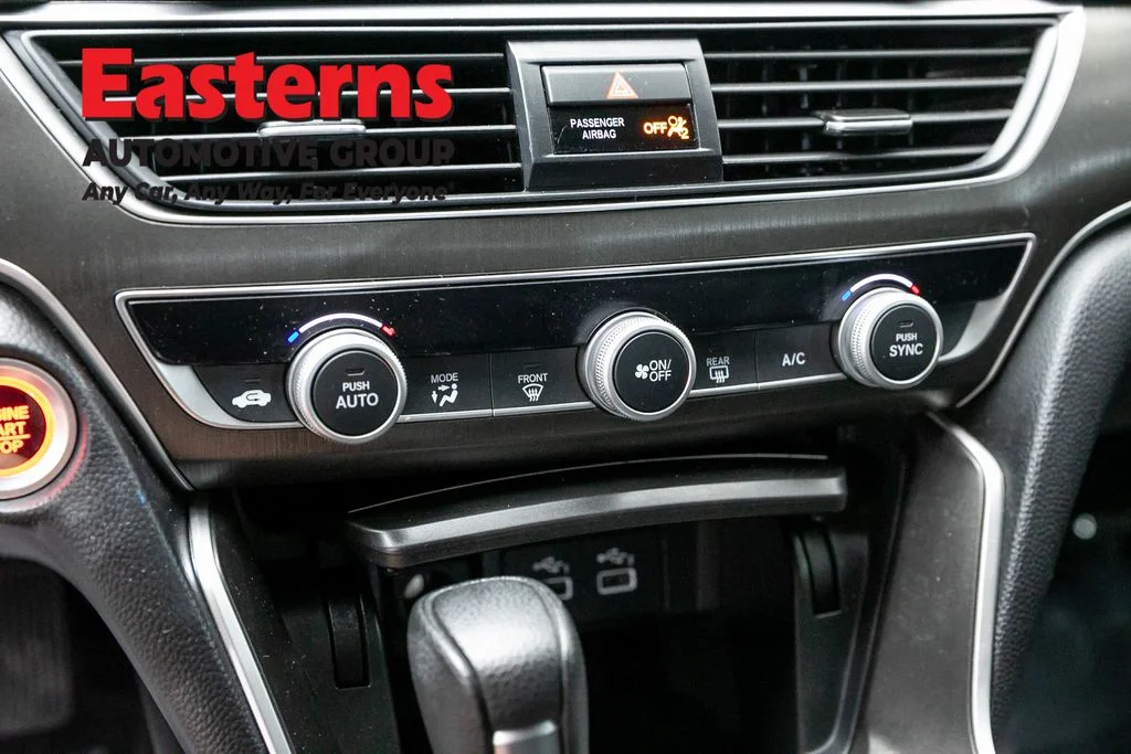 Used 2021 White Honda LX image 19