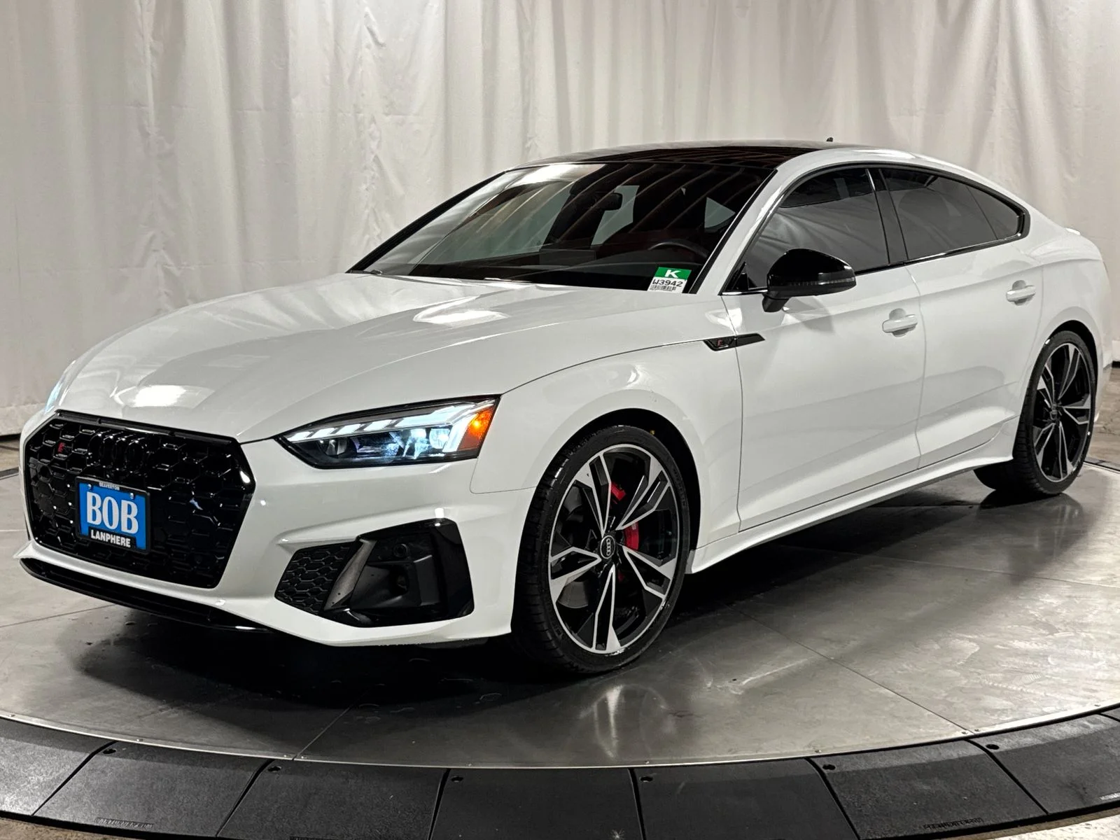 Used 2023 Glacier White Metallic Audi quattro image 1