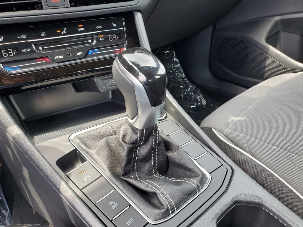 Used 2026 Gray Volkswagen 1.5T Sport image 17