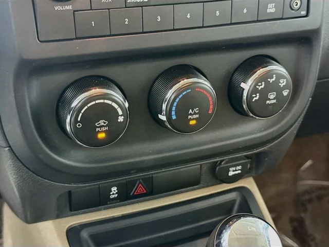 Used 2017 Gray Jeep Sport image 13