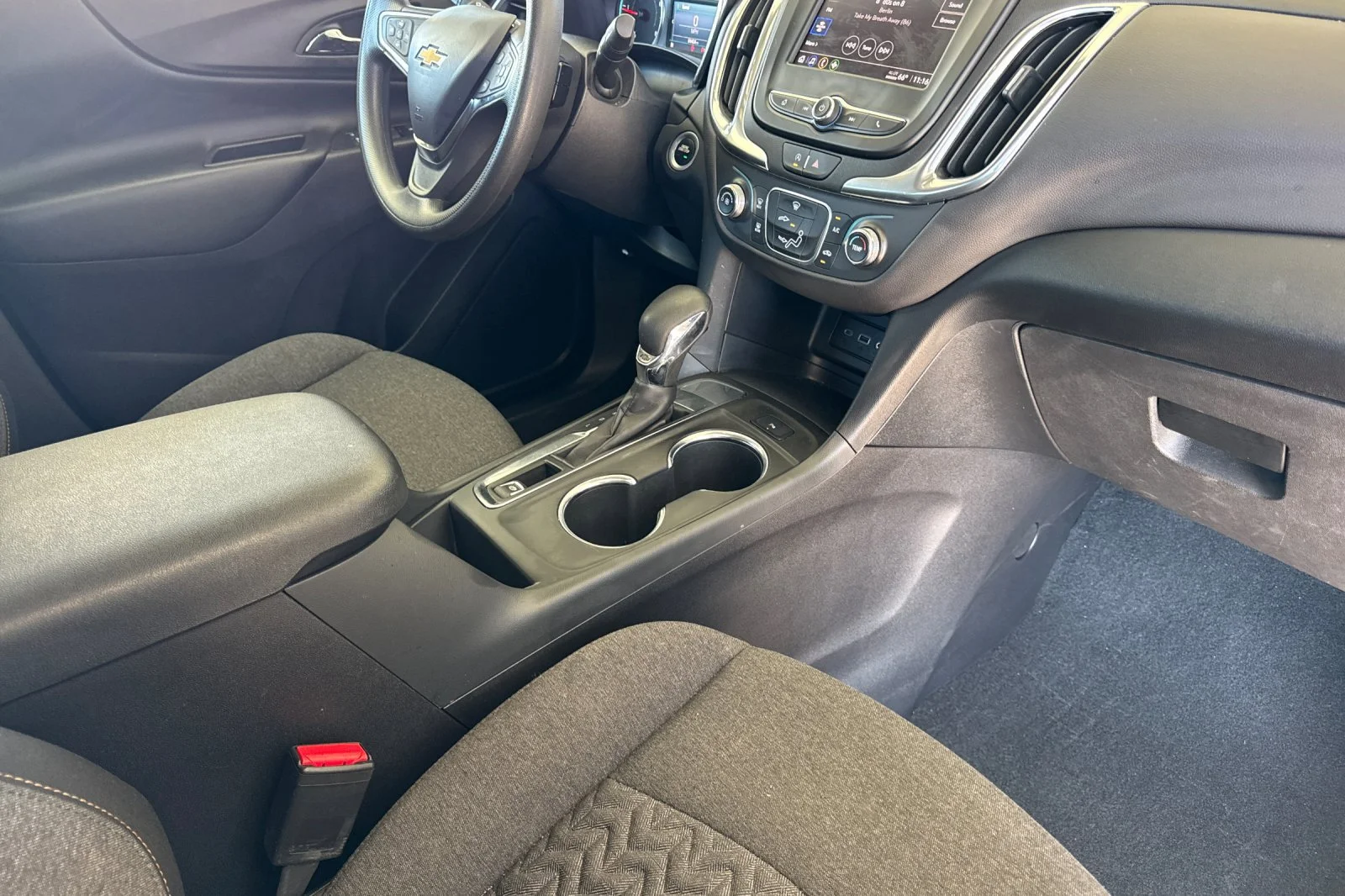 Used 2024 Sterling Gray Metallic Chevrolet LT image 16