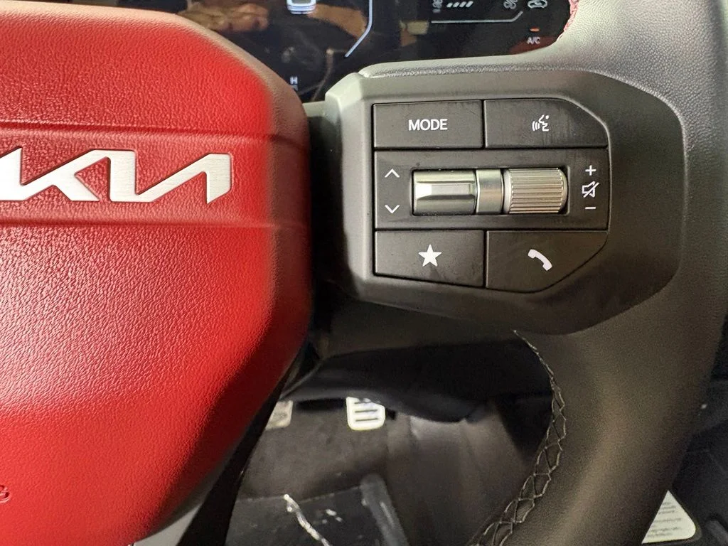 New 2026 Snow White Pearl Kia GT-Line Turbo image 25