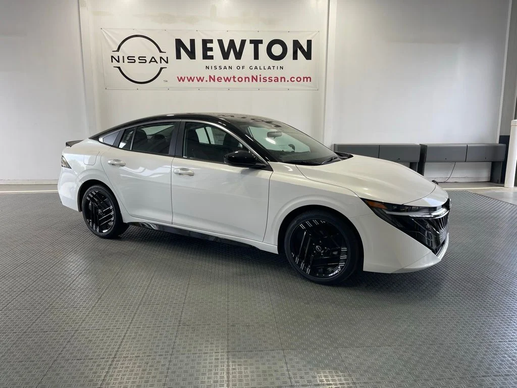 New 2026 Aspen White TriCoat / Super Black Two-tone Nissan SR image 2