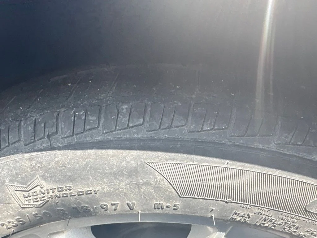 Used 2011 Blue Buick CXL image 17