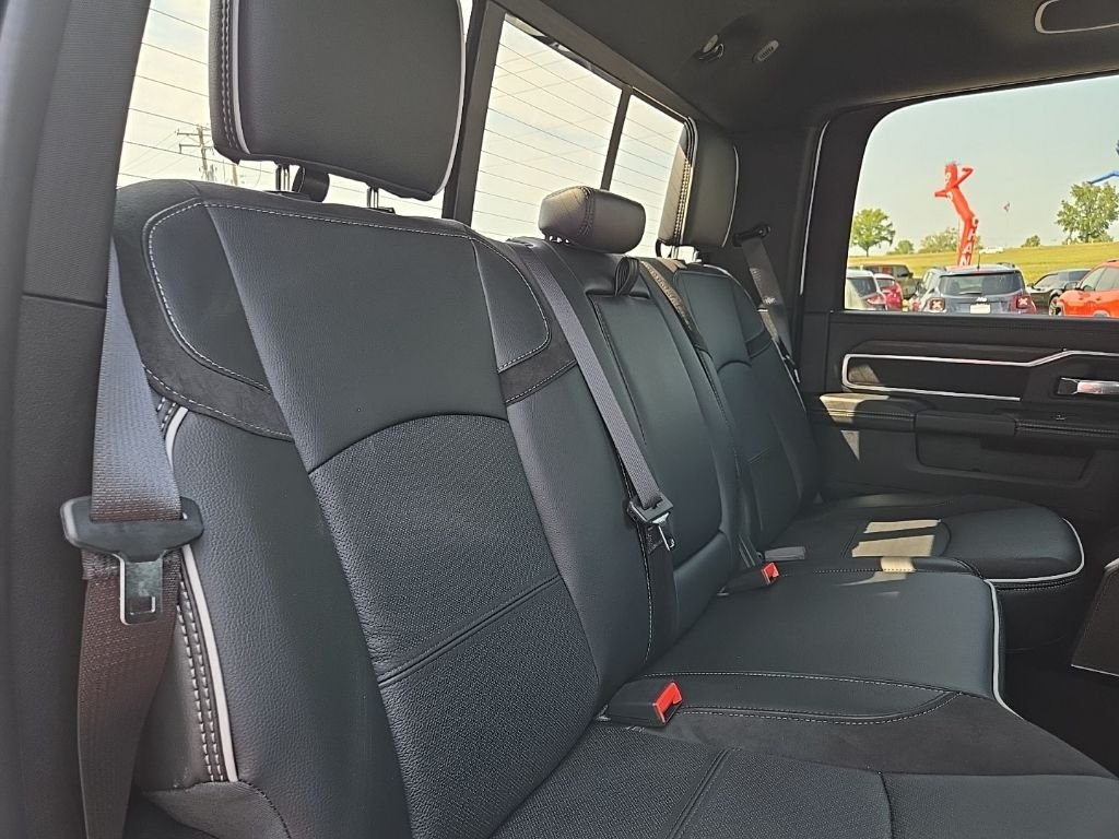 2026 RAM 2500 Laramie - Photo 104