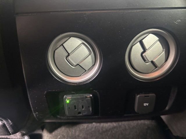 Used 2014 White Ford FX4 image 29