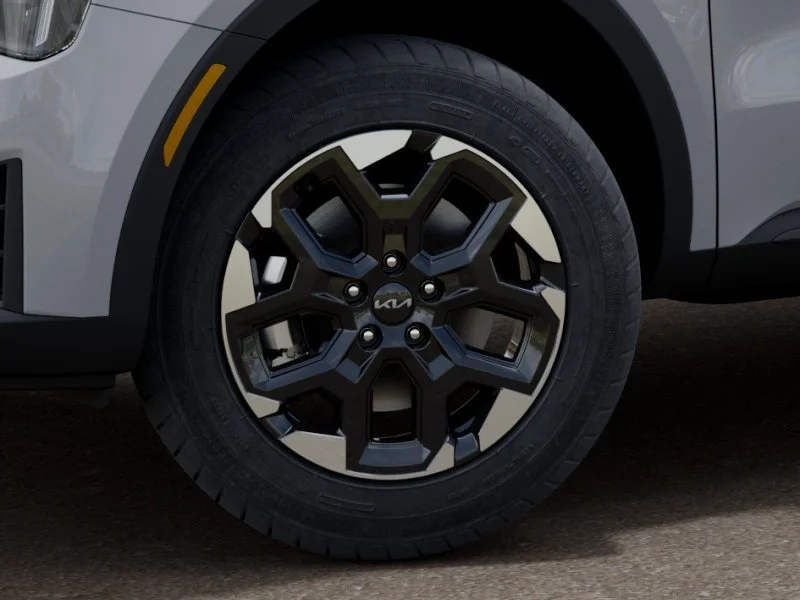 New 2026 Wolf Gray Kia S AWD image 9
