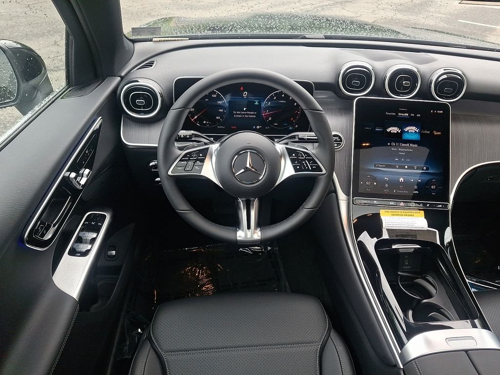 New 2026 Black Mercedes-Benz GLC 300 image 8