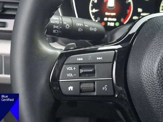 Used 2024  Honda Touring image 17