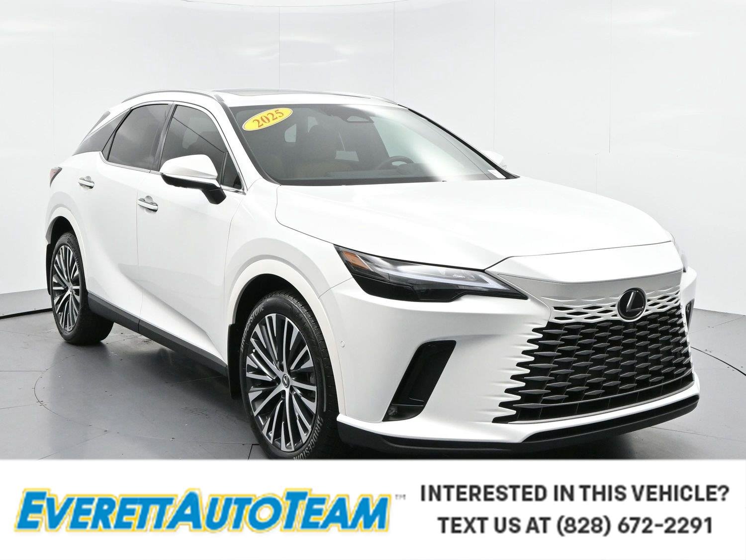 Used 2025 White Lexus RX 350 image 1