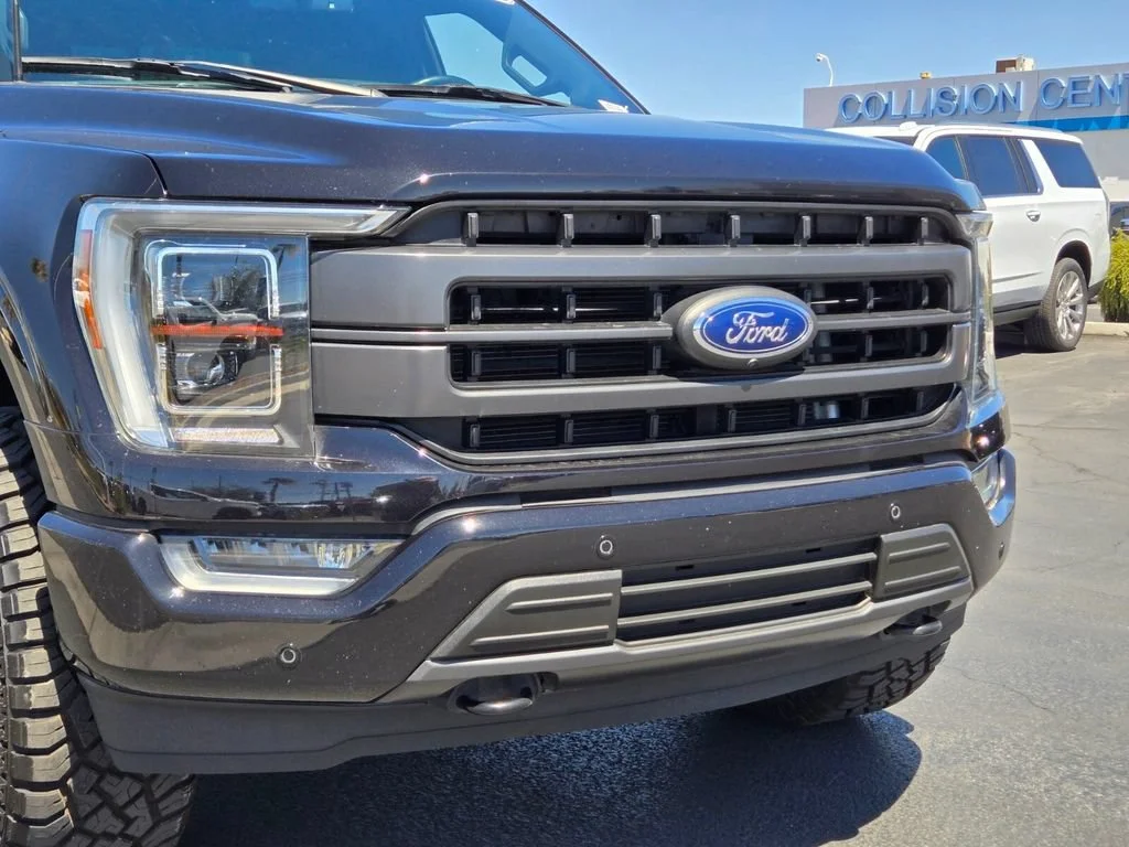 Used 2023 Black Ford Lariat image 8
