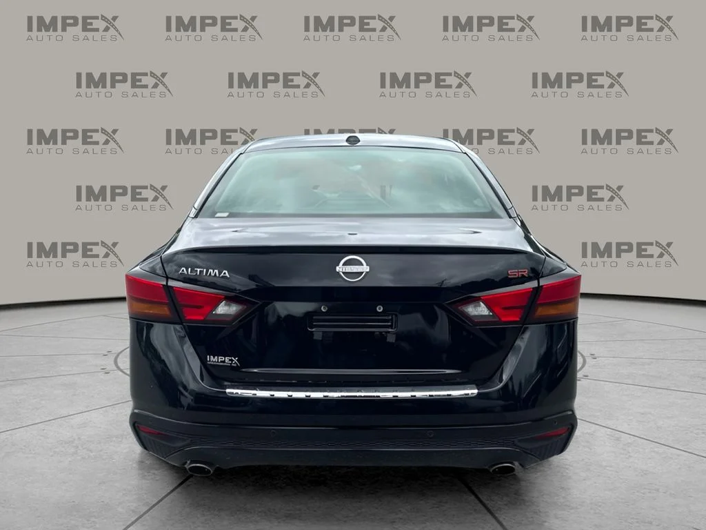 Used 2023 Black Nissan 2.5 SR image 4