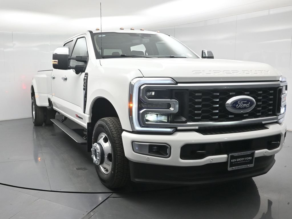 New 2026 Star White Metallic Tri-Coat Ford Platinum image 29