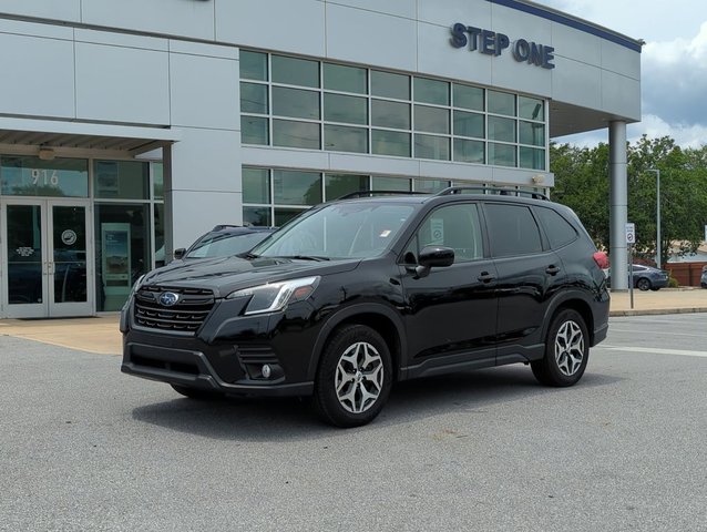 2023 Subaru Forester Premium