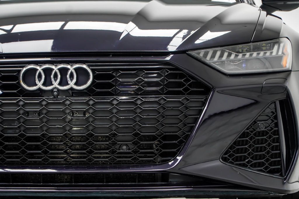 Used 2021 Black Audi 4.2 image 15