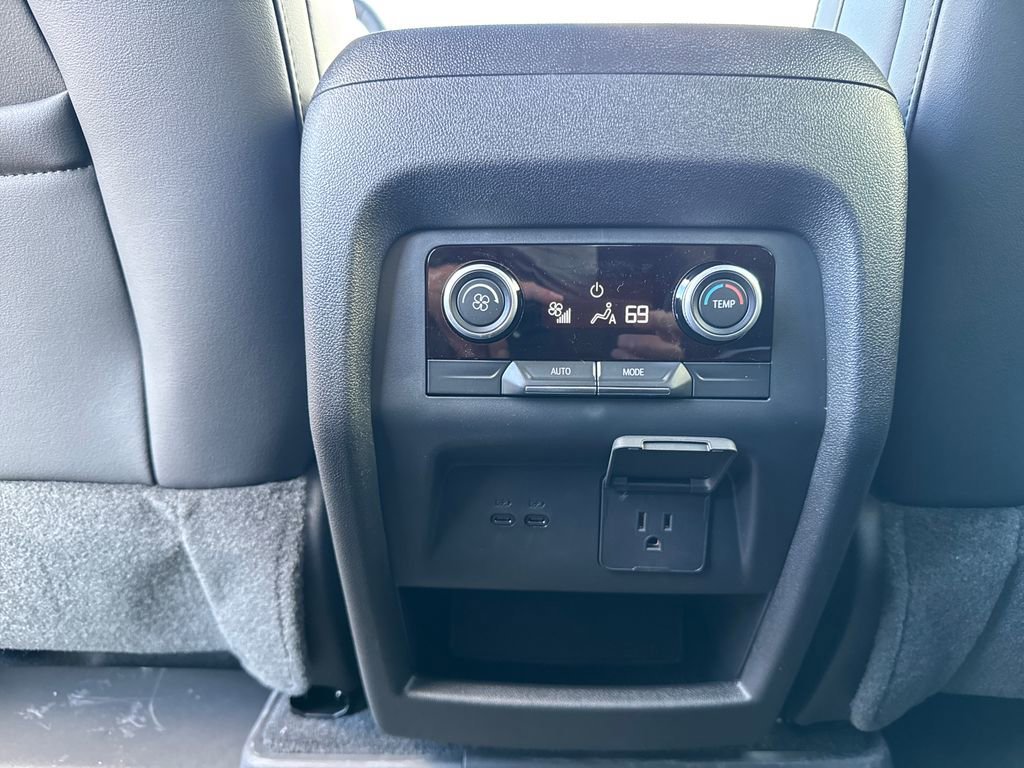 2026 Buick Enclave Preferred - Photo 38
