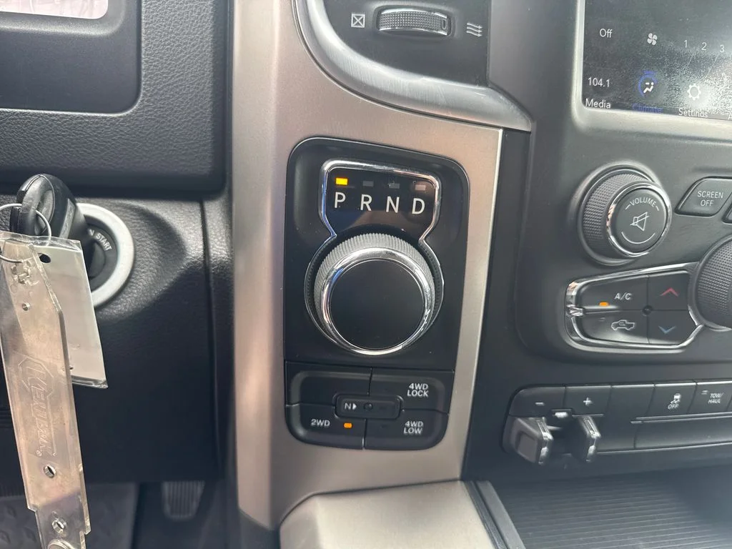 Used 2019 Beige Ram Warlock image 22