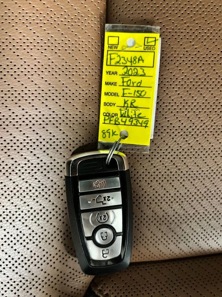 Used 2023 White Ford King Ranch image 26