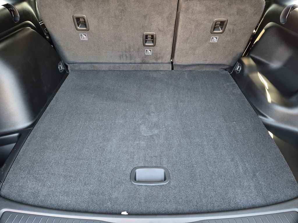 New 2026 Baltic Gray Metallic Clear-Coat Exterior Paint Jeep Laredo image 18