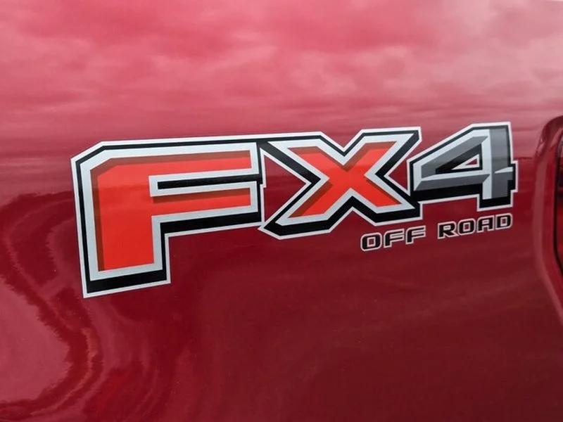 Used 2022 Red Metallic Ford XLT image 16