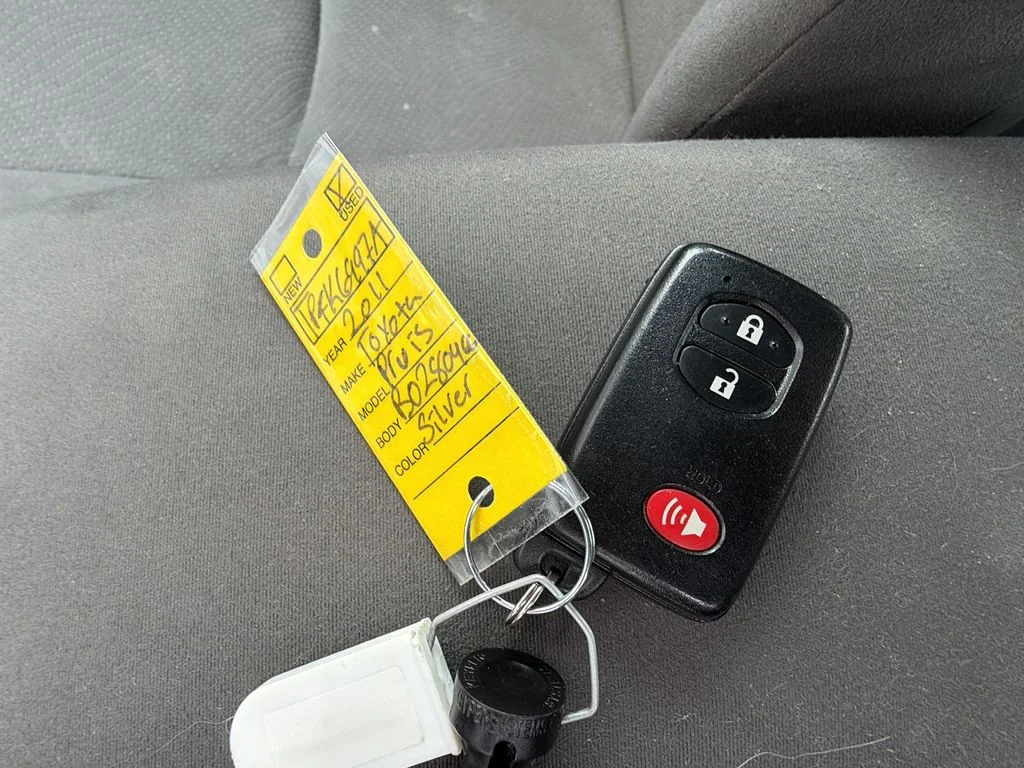 Used 2011 Silver Toyota Two image 42