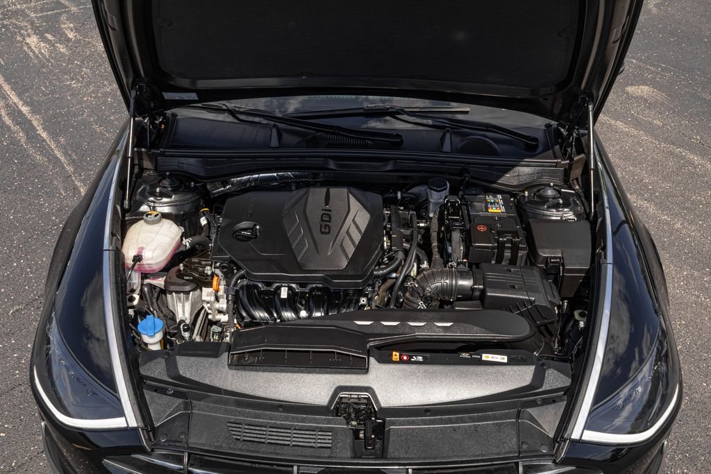 Certified Used 2023 Black Hyundai SE image 35