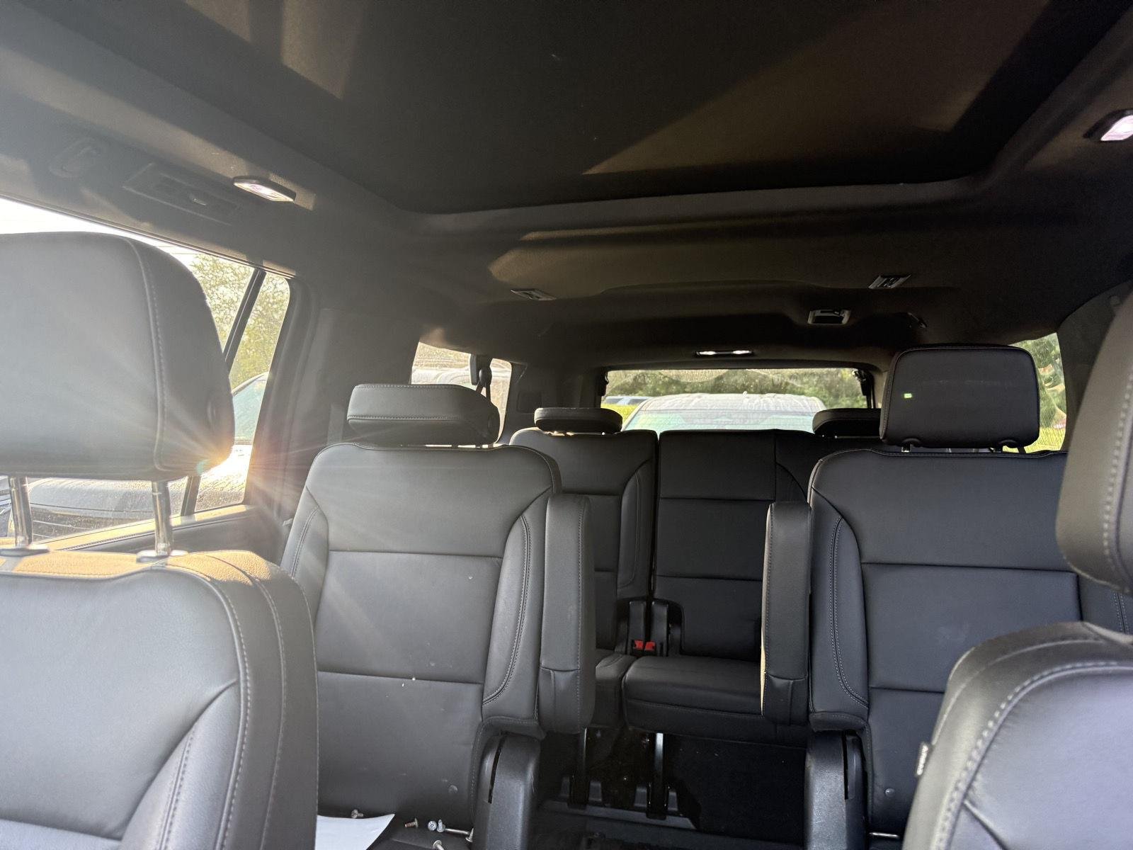 Used 2022 Summit White Chevrolet LT image 9