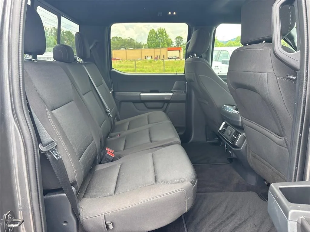 Used 2021 Gray Ford XLT image 15
