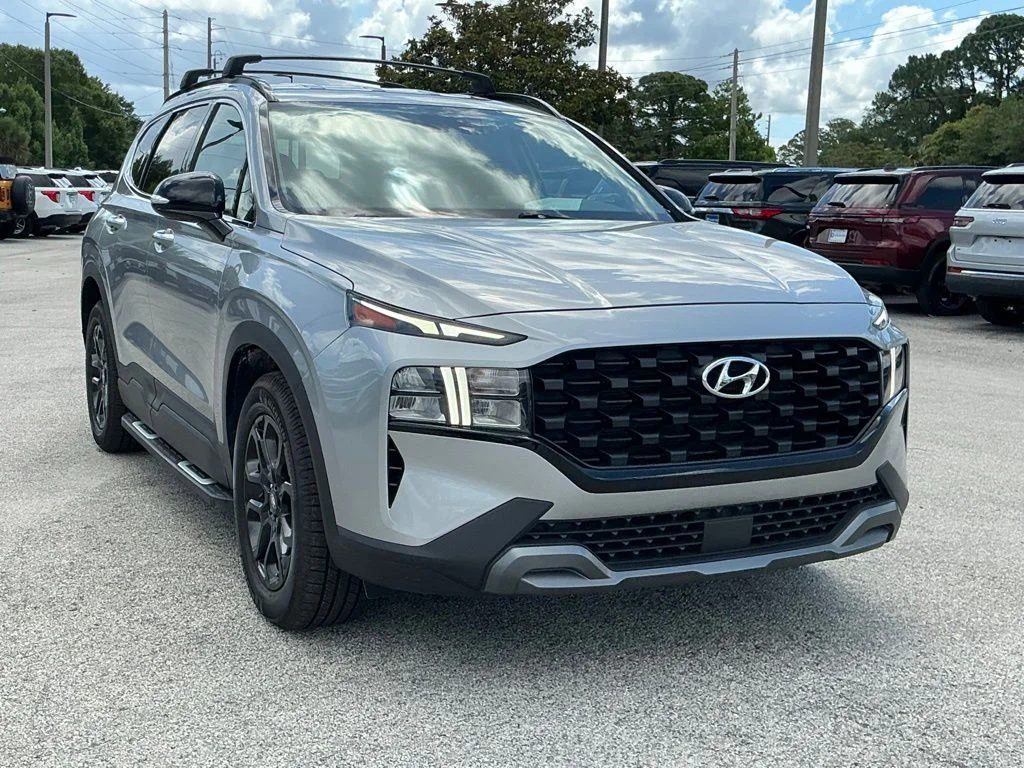 Used 2022 Silver Hyundai XRT image 12