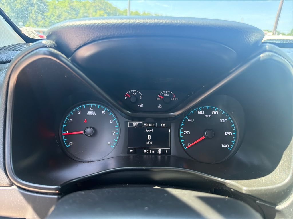 Used 2021 White Chevrolet LT image 19
