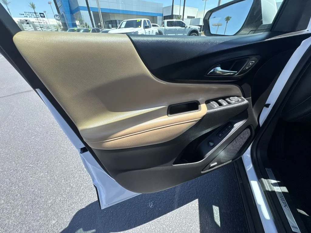 Used 2024 Beige Chevrolet Premier image 22