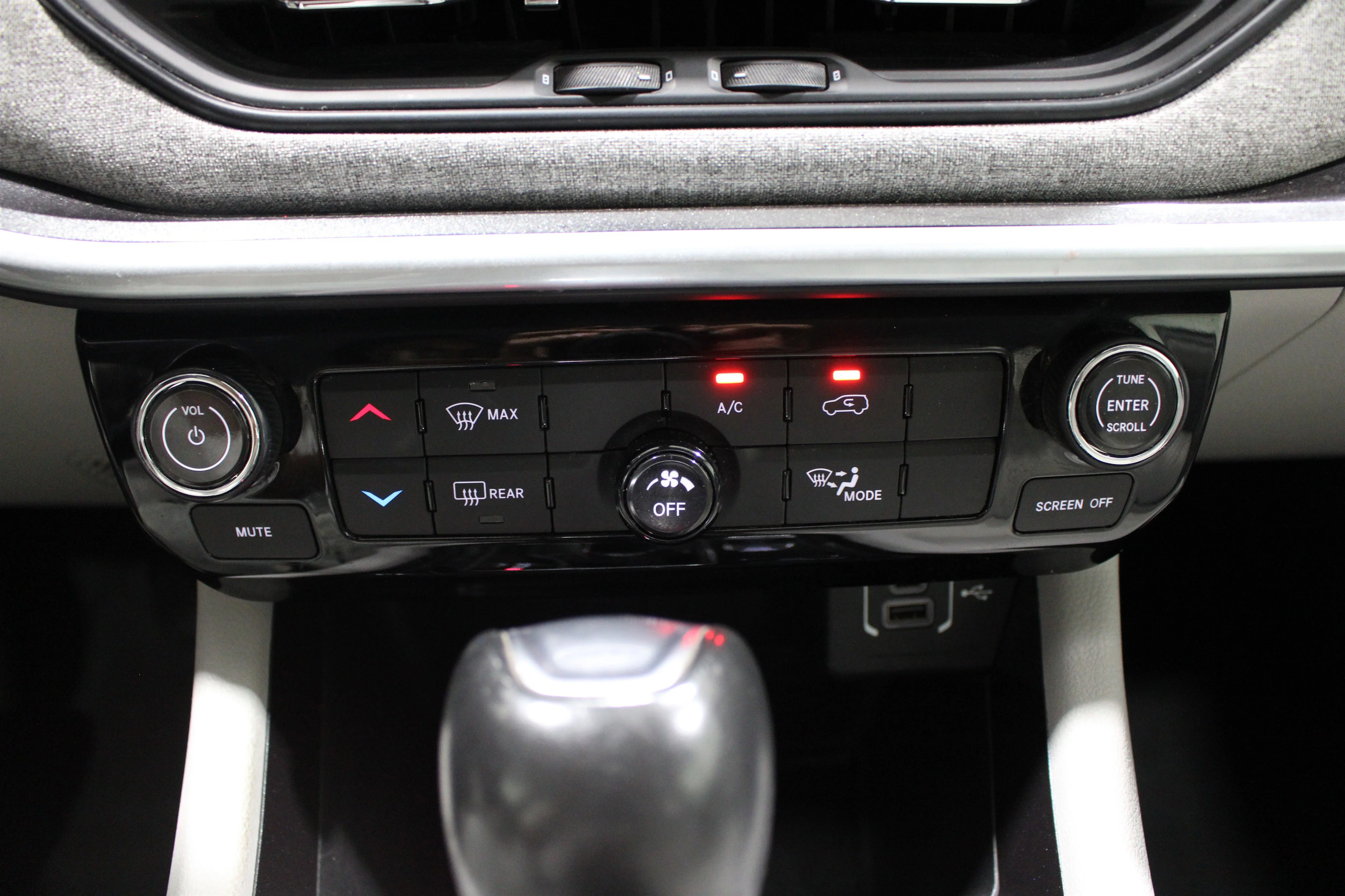 2022 Jeep Compass Latitude - Photo 17