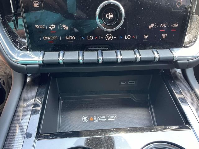 2025 GMC Yukon XL Elevation - Photo 30