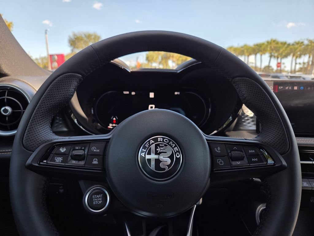 2026 Alfa Romeo Tonale Sprint - Photo 24