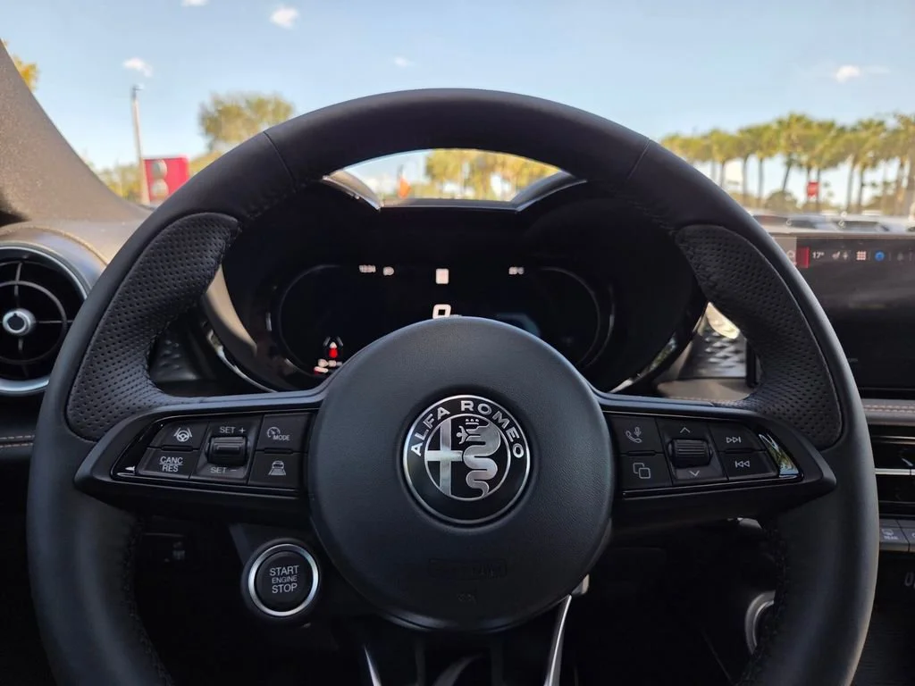 New 2026 Verde Monza Alfa Romeo Sprint image 24