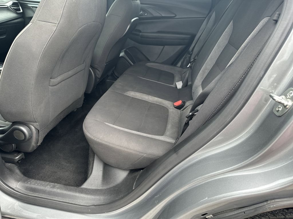 Used 2026 Gray Chevrolet LT image 30