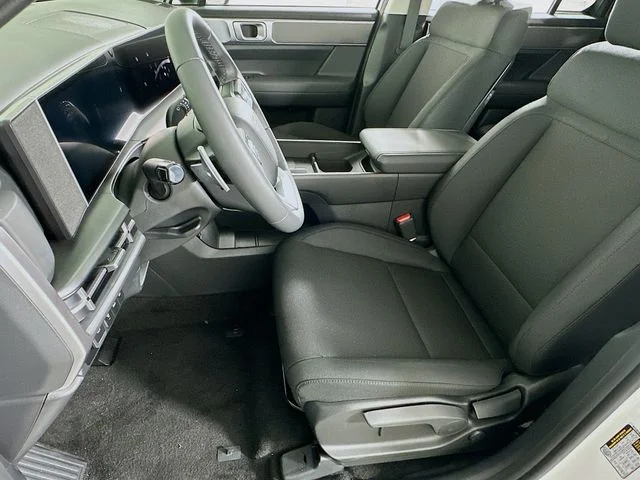 New 2026 White Hyundai SE image 9
