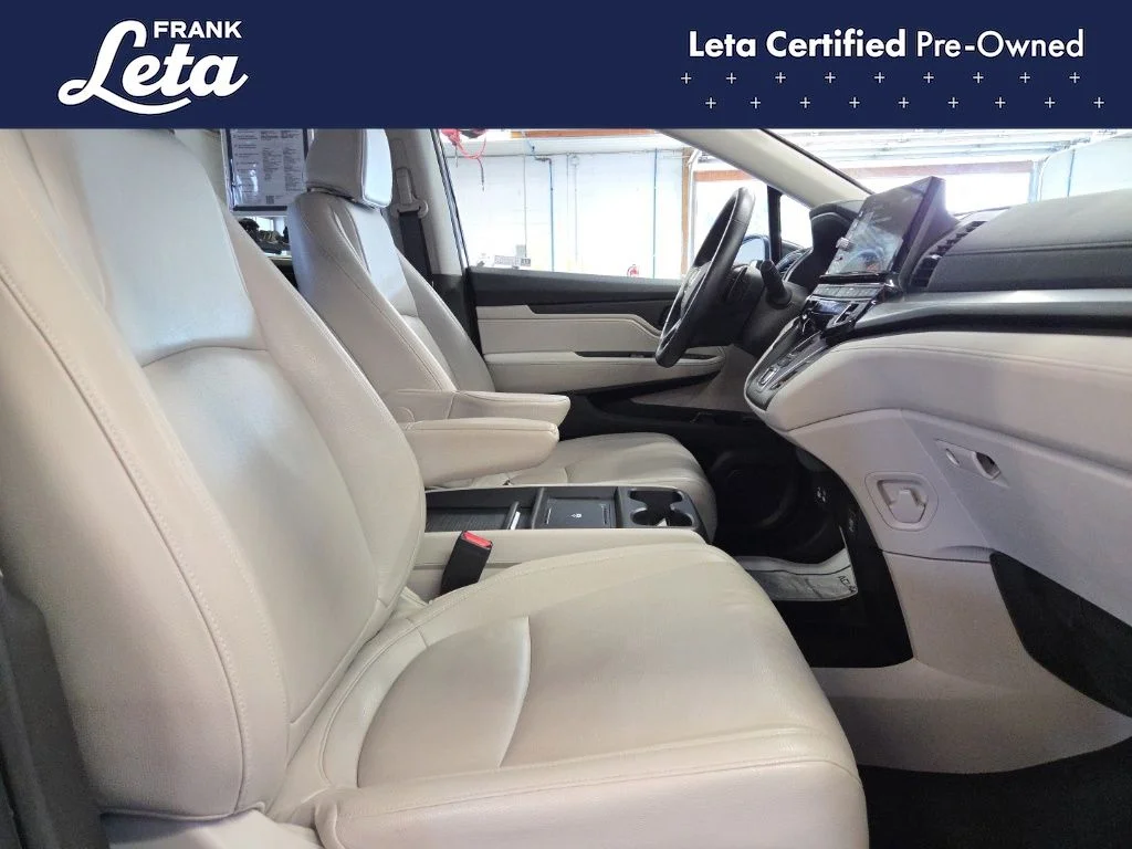 Certified Used 2025 Blue Honda EX-L image 21