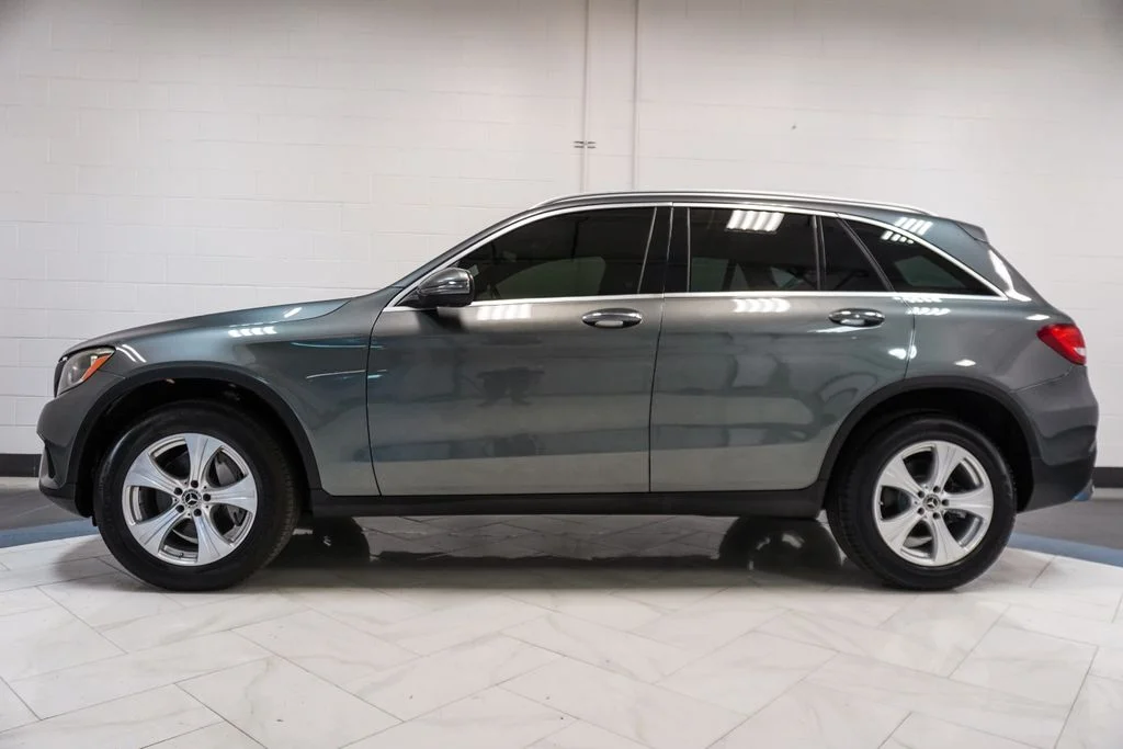 Used 2018 Gray Mercedes-Benz GLC 300 image 33