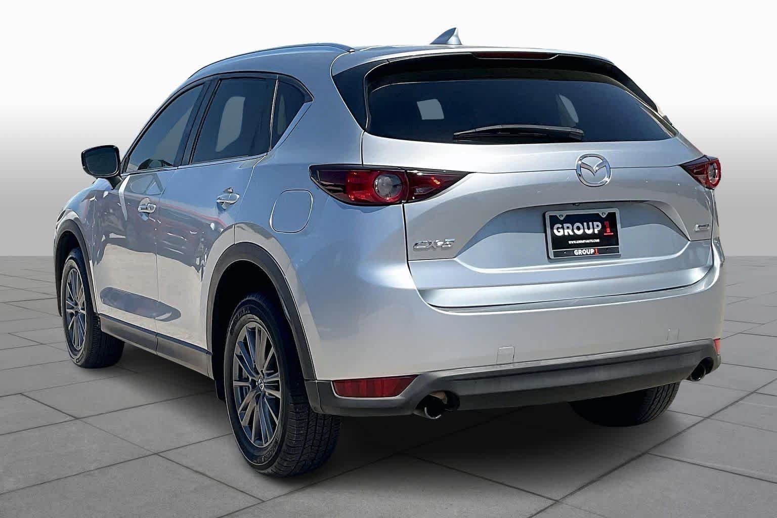 Used 2017 Sonic Silver Metallic Mazda Touring image 12